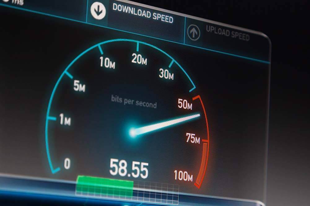 Download speed meter on a screen