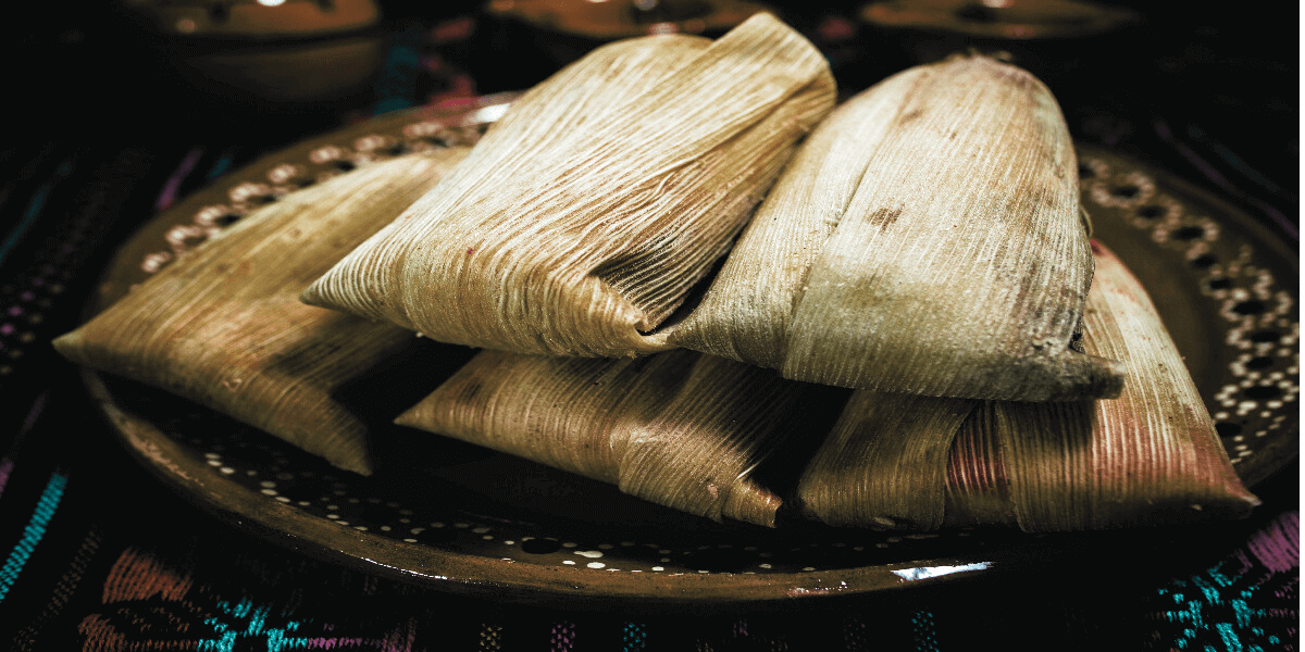 Tamales en un plato