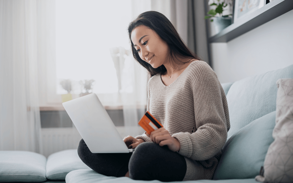 https://compareinternet.com/blog/top-10-ways-to-save-money-online-shopping/