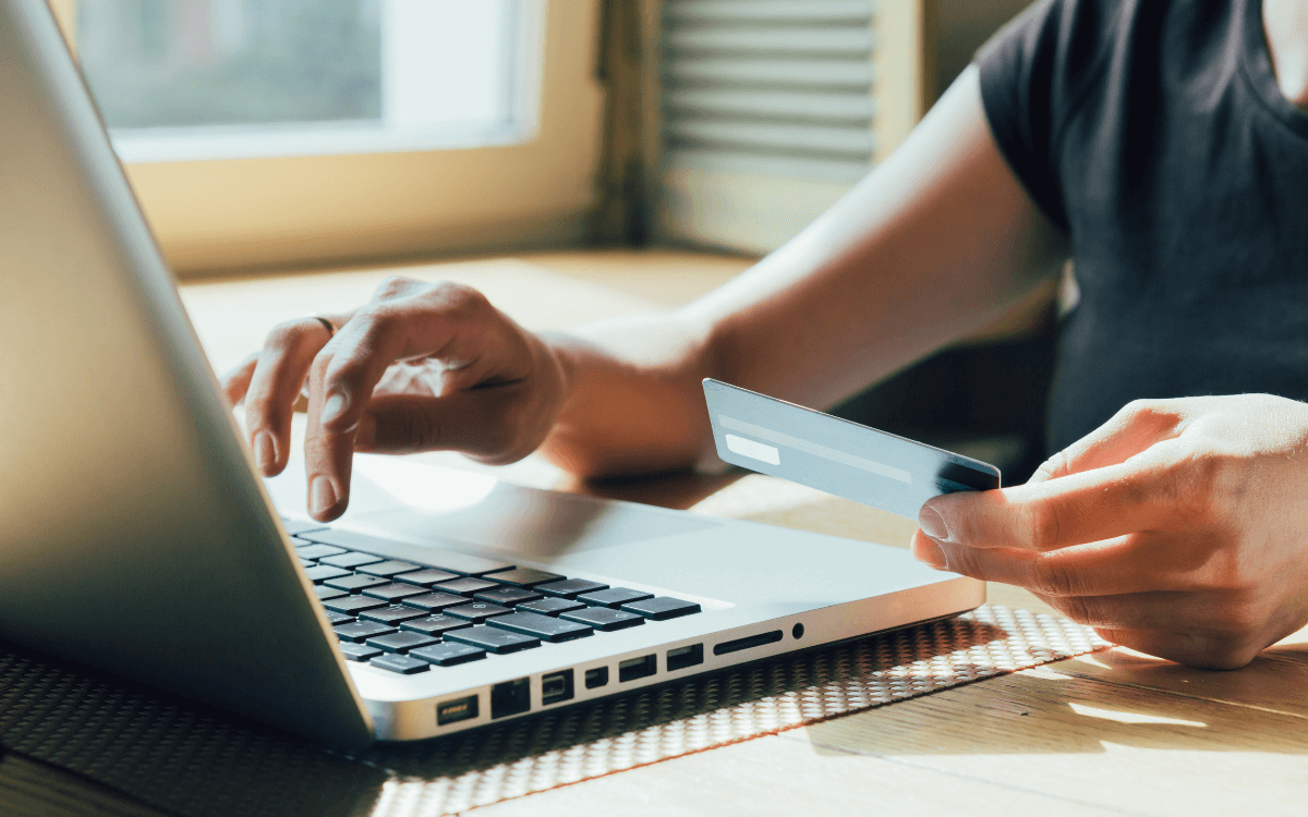 https://compareinternet.com/blog/hidden-internet-fees-explained-to-save/