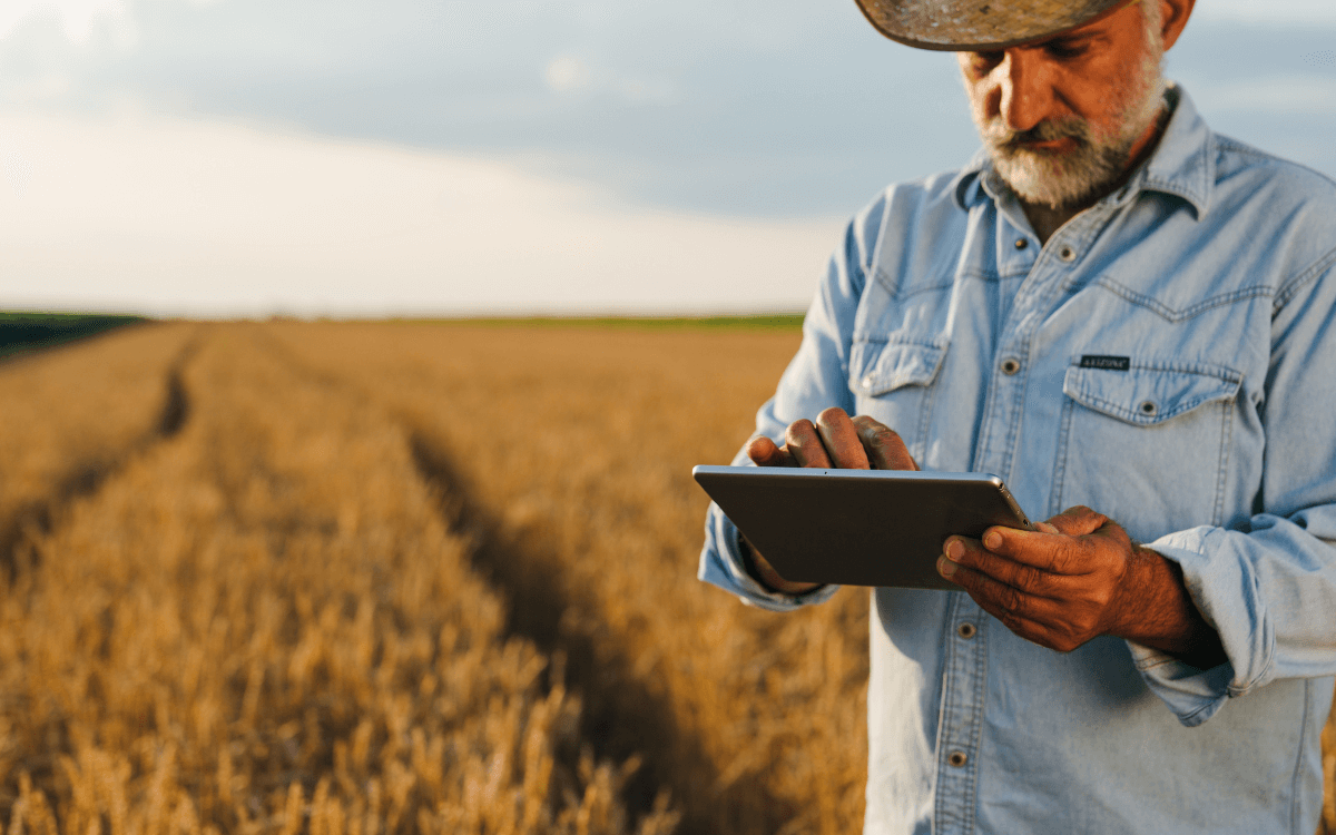 https://compareinternet.com/blog/best-rural-internet-solutions-2025/