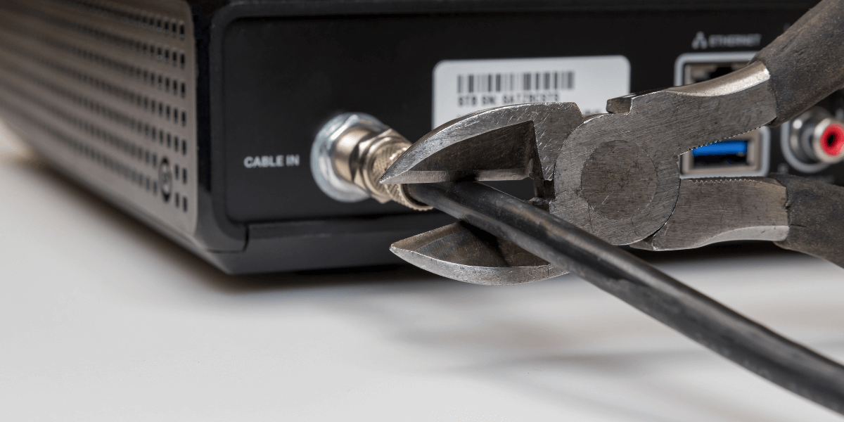 cable internet being installed