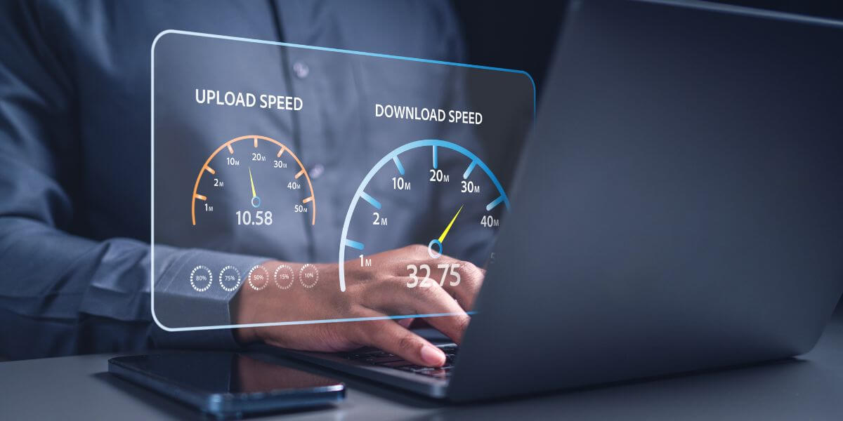 testing fiber speed with laptop