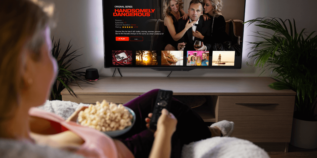 girl watching netflix