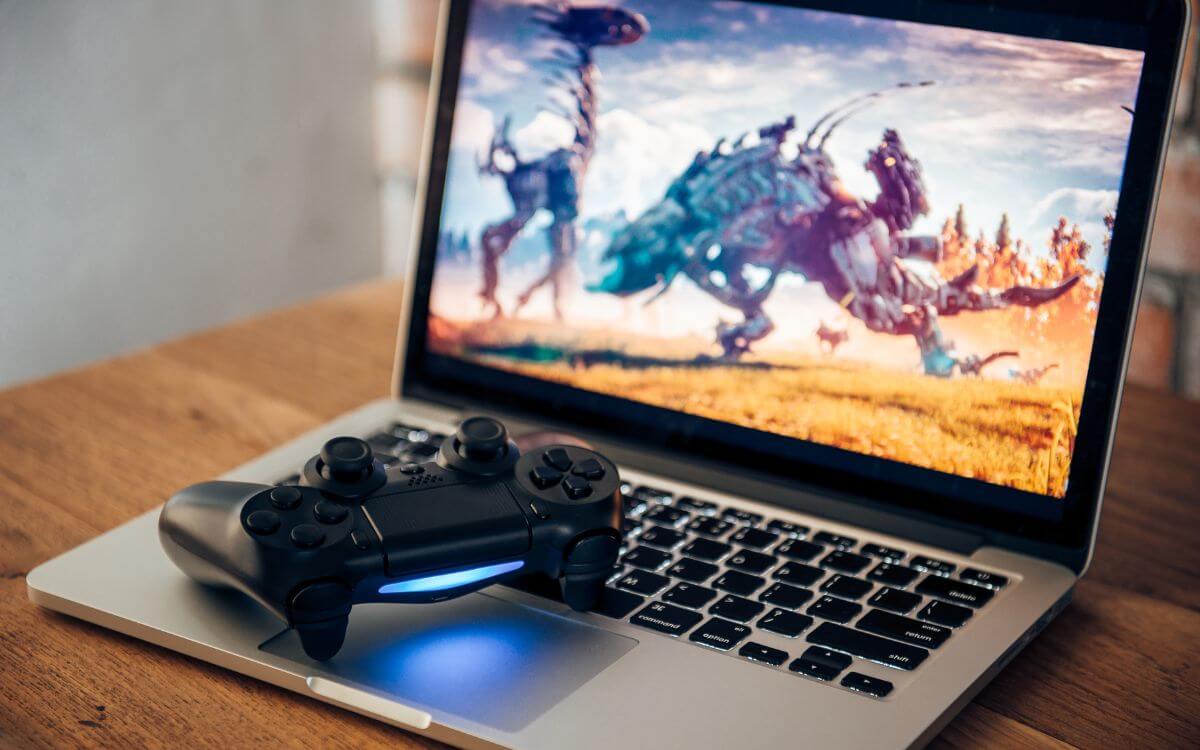 https://compareinternet.com/blog/what-are-the-top-5-gaming-laptops/