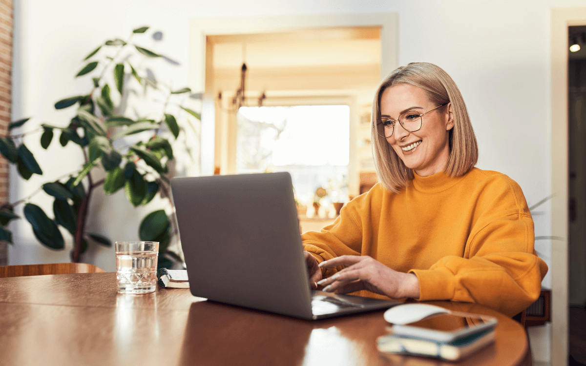 https://compareinternet.com/blog/experts-review-the-best-internet-providers-of-2025/
