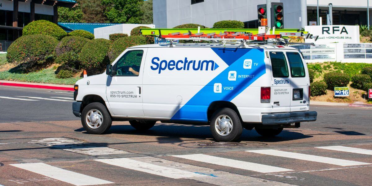 Spectrum van