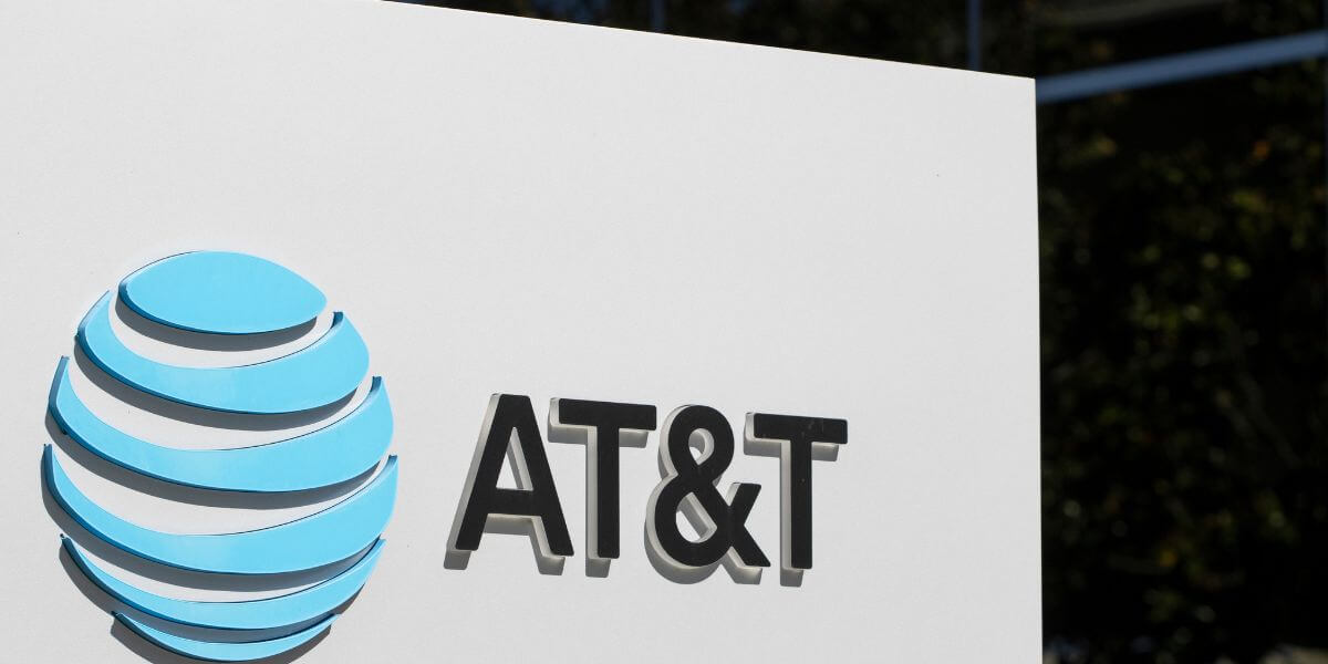 AT&T sign and logo