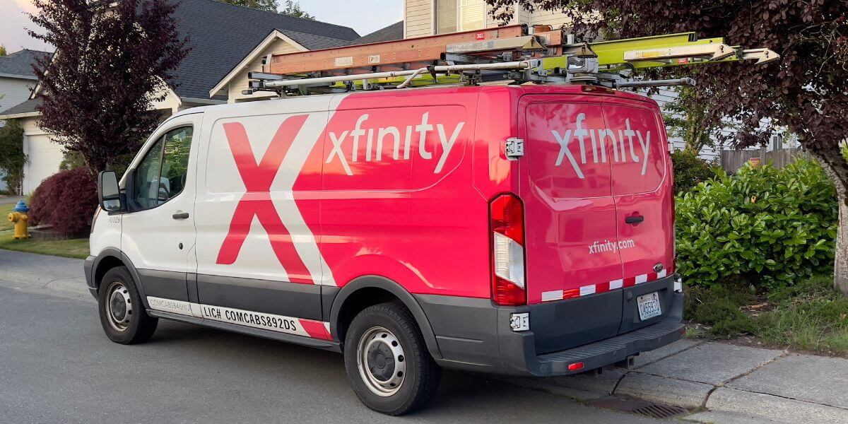 xfinity internet truck
