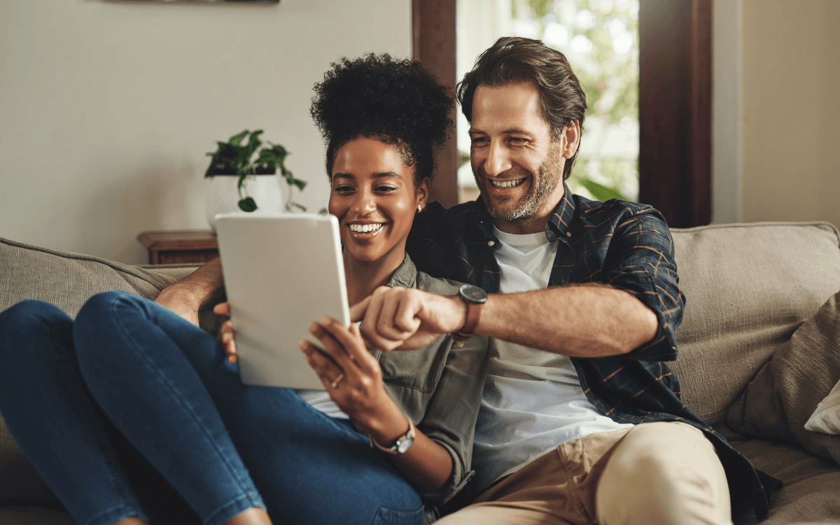 https://compareinternet.com/blog/xfinity-vs-att-internet-which-provider-is-better/