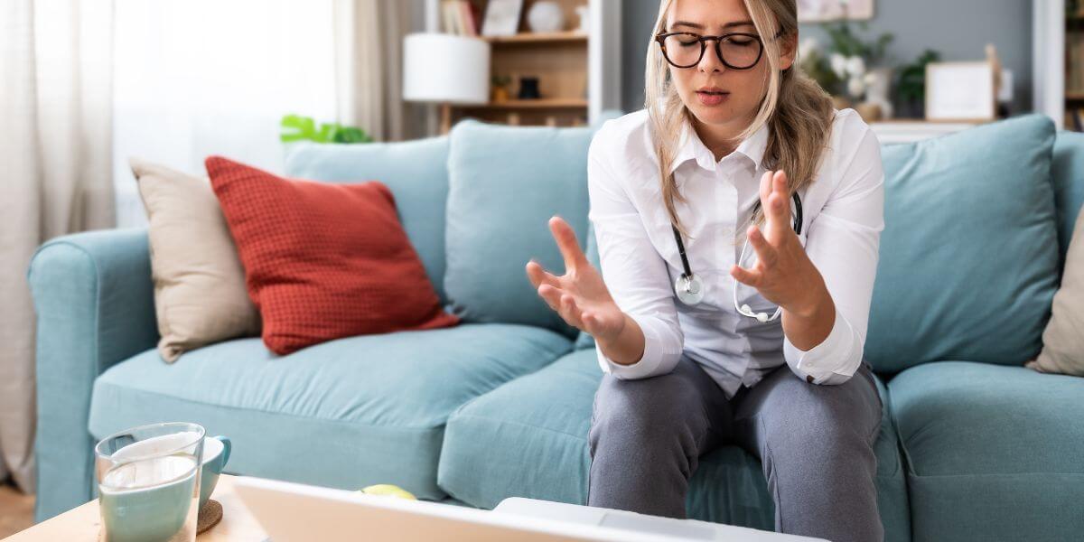 woman frustrated using laptop