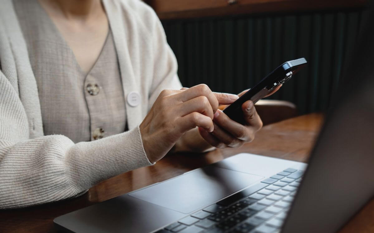 https://compareinternet.com/blog/which-internet-providers-buy-out-contracts-in2026/